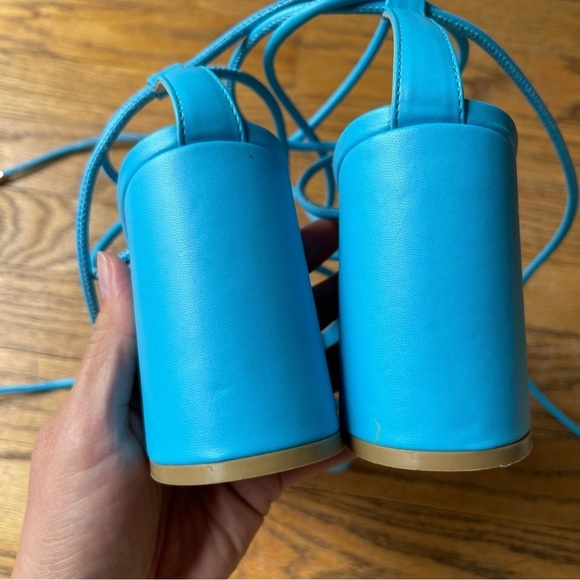 NEW Jessica Simpson Ozias Strappy Pumps Teal Leather Size 7 NWOT - Picture 4 of 6